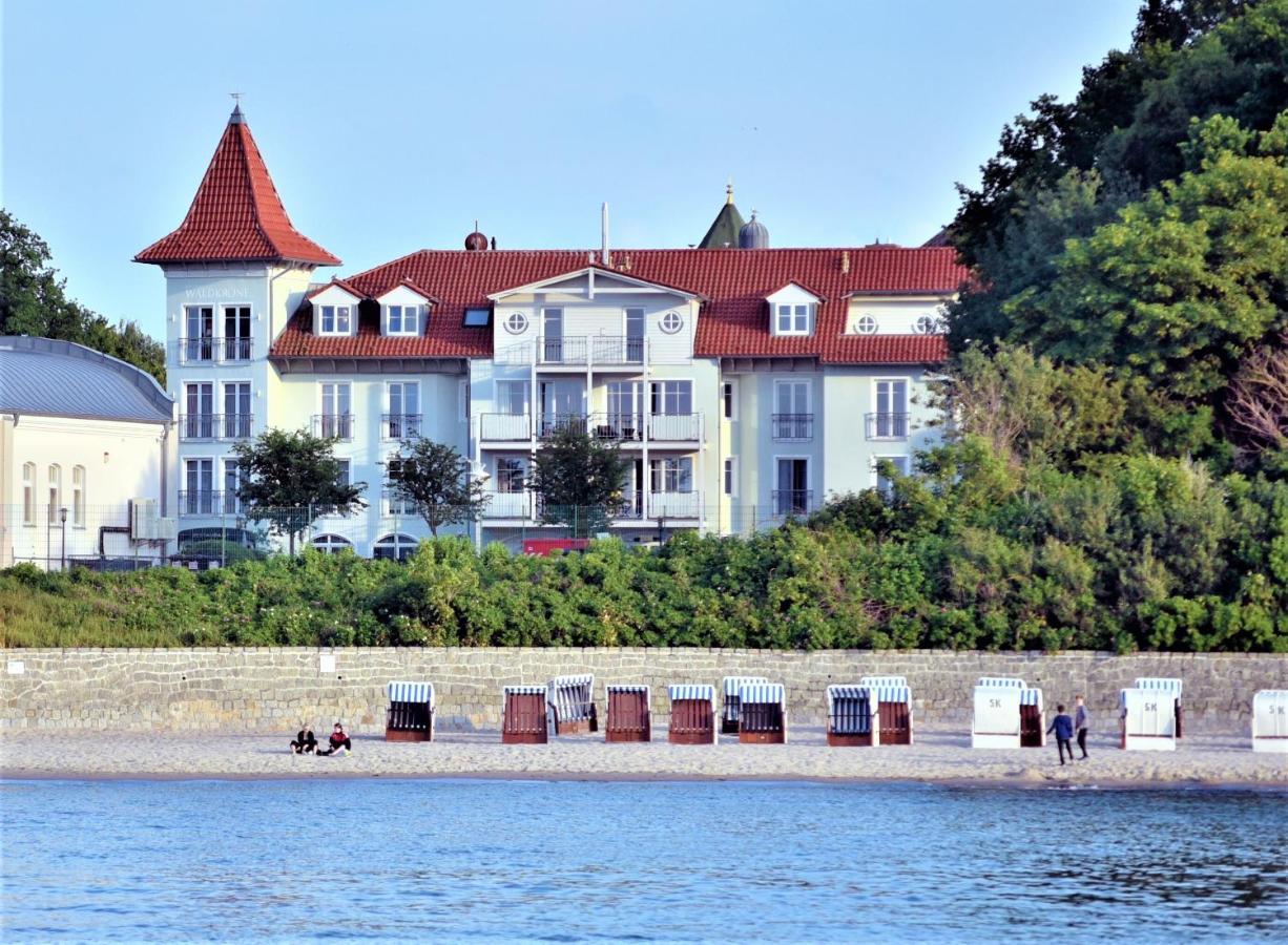 Hotel Residenz Waldkrone คูล็องสบอร์น ภายนอก รูปภาพ