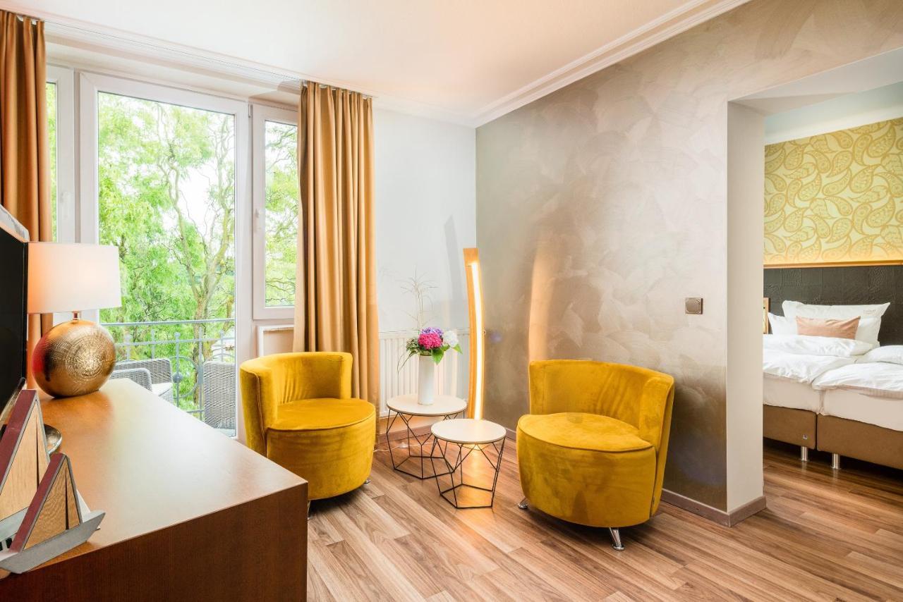 Hotel Residenz Waldkrone คูล็องสบอร์น ภายนอก รูปภาพ