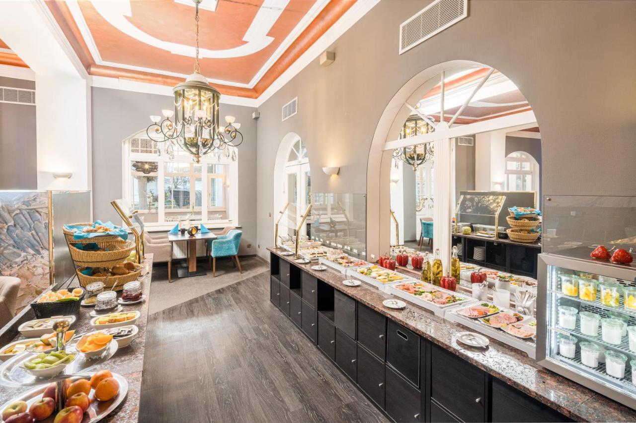 Hotel Residenz Waldkrone คูล็องสบอร์น ภายนอก รูปภาพ