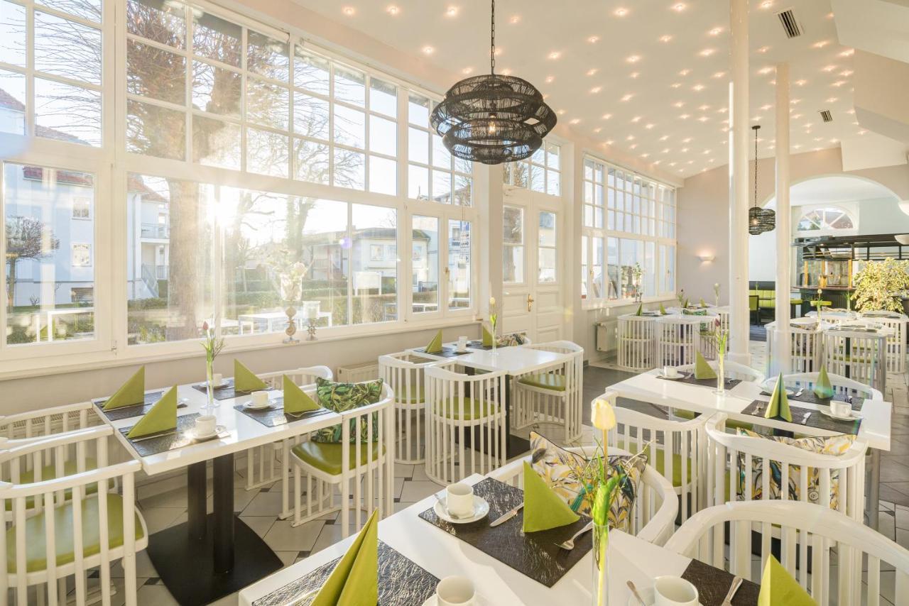 Hotel Residenz Waldkrone คูล็องสบอร์น ภายนอก รูปภาพ