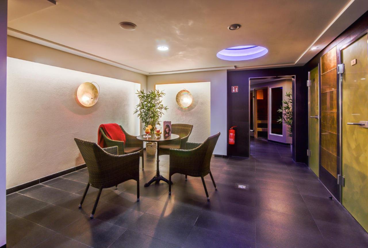 Hotel Residenz Waldkrone คูล็องสบอร์น ภายนอก รูปภาพ
