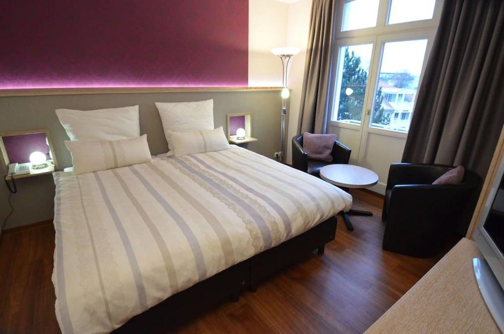 Hotel Residenz Waldkrone คูล็องสบอร์น ภายนอก รูปภาพ