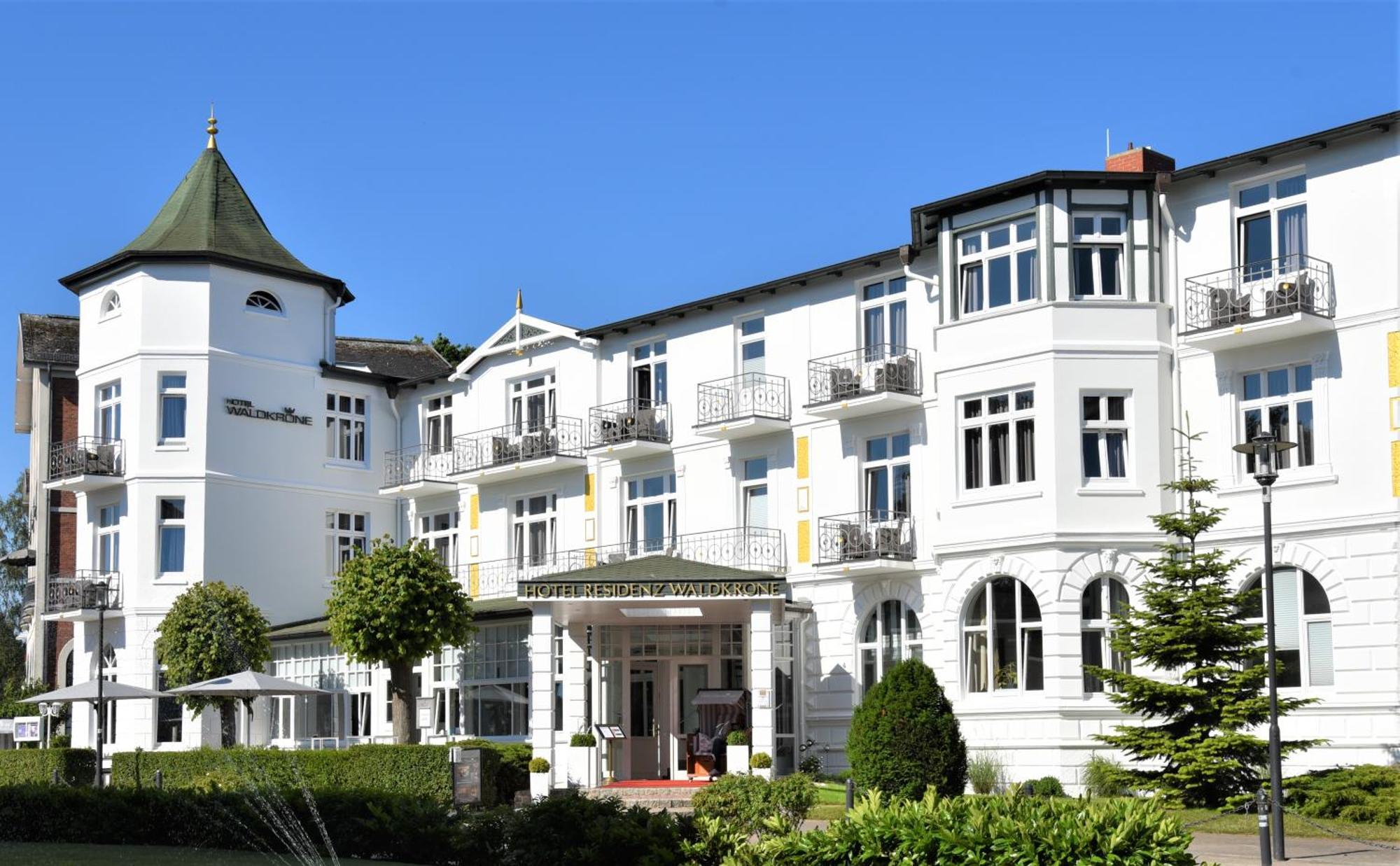 Hotel Residenz Waldkrone คูล็องสบอร์น ภายนอก รูปภาพ